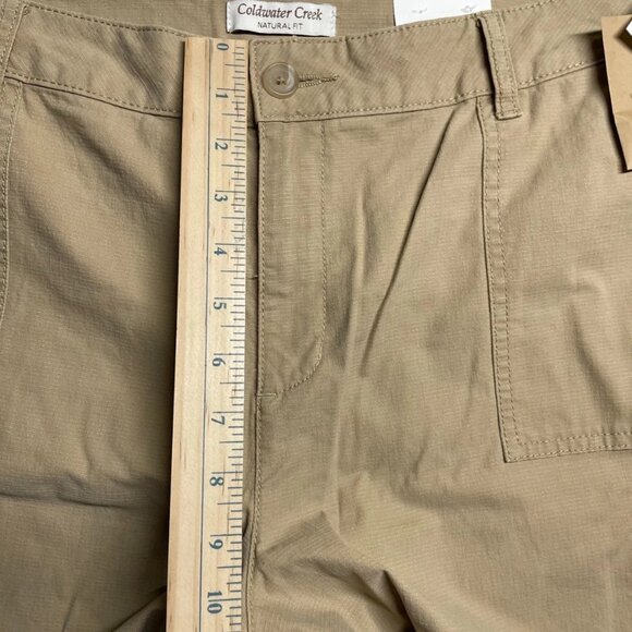 NWT Coldwater Creek Womens Tan Natural Fit Ripstop Cargo Shorts Size 16 - Picture 8 of 10